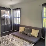 Stylish 3Bd In Beverly Hills
